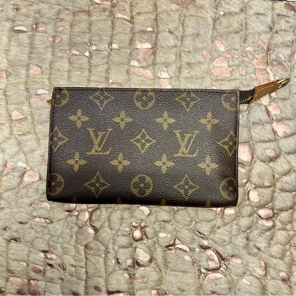 Auth Louis Vuitton monogram canvas accessory cosmetic bucket pouch pm clutch - Picture 10 of 10